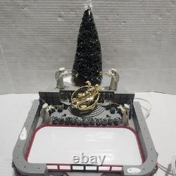 Department 56 Village Animated Rockefeller Plaza Skating Rink In Original In Box