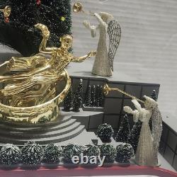Department 56 Village Animated Rockefeller Plaza Skating Rink In Original In Box