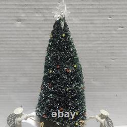 Department 56 Village Animated Rockefeller Plaza Skating Rink In Original In Box