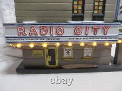 Dept. 56 2002 Christmas In The City Radio City Music Hall #56.58924 Works Well