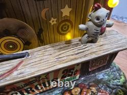 Dept 56 4036589 cats bats rats Shooting Gallery range animated Village Halloween