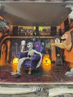 Dept 56 58213 Accents Haunted House Scene Halloween Illuminations Rare No Box