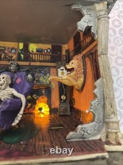 Dept 56 58213 Accents Haunted House Scene Halloween Illuminations Rare No Box