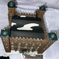 Dept 56 #58500 1997-Dickens Historical Landmark Village Set 5-Tower of London