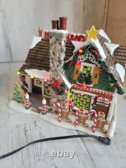 Dept 56 799933 Gingerbread House snow village accessory Xmas