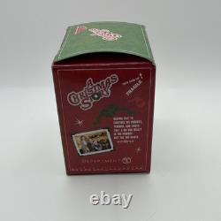 Dept 56 A Christmas Story WATCHING THE PARADE Family Figurine Retired Rare