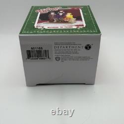 Dept 56 A Christmas Story WATCHING THE PARADE Family Figurine Retired Rare