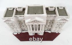 Dept 56 Buckingham Palace 58736 Dickens Historical Landmark Series #06034 USED