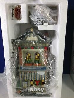 Dept 56 CIC Christmas in the City WAKEFIELD BOOKS 4025243 Brand New! RARE