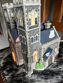 Dept 56 Christmas In The City Cathedral Church of St Mark 5549-2 Limited Ed 1991
