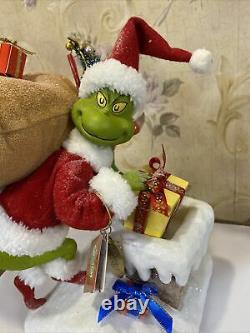 Dept 56 Christmas Possible Dreams Dr. Seuss The Grinch HO, HO, HO Clothtique