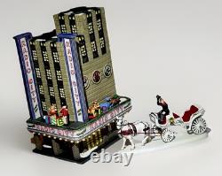 Dept 56 Christmas in City Series Radio City Music Hall & Handsom Cab