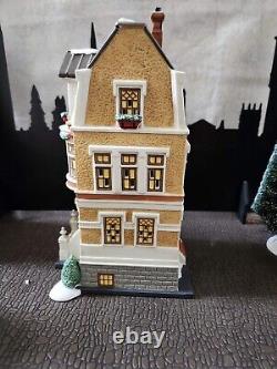 Dept 56 Christmas in the City 36 City West Parkway 2011 Not Perfect