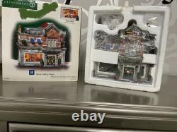 Dept 56 Christmas in the City Hensley Cadillac & Buick 56.59235 2004