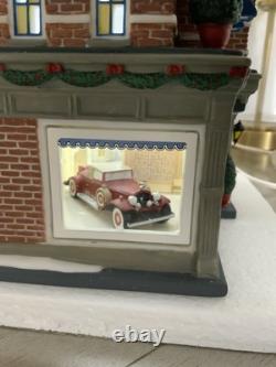 Dept 56 Christmas in the City Hensley Cadillac & Buick 56.59235 2004