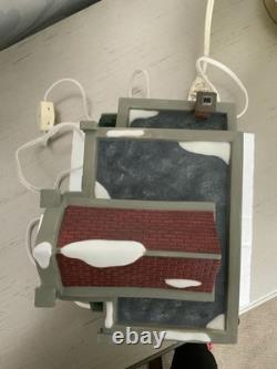 Dept 56 Christmas in the City Hensley Cadillac & Buick 56.59235 2004