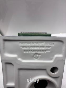 Dept 56 Christmas in the City Molly O'Brien's Irish Pub #58952 READ