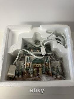 Dept 56 Christmas in the City Tavern in the Park Restaurant #58928 with Box