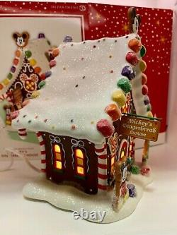Dept 56 DISNEY VILLAGE Mickey's Gingerbread House Lit Figure Christmas Lights Up