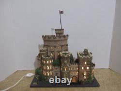Dept. 56 Dickens 2004 Windsor Castle Landmark Series #56.58720