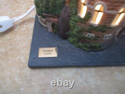 Dept. 56 Dickens 2004 Windsor Castle Landmark Series #56.58720