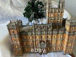 Dept 56 Downton Abbey Lit Porcelain House #4036506 Pre-owned