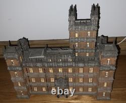 Dept 56 Downtown Abbey Castle Series 4036506