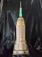 Dept 56 EMPIRE STATE BUILDING Christmas in the City READ #56.59207 Item#197