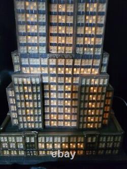 Dept 56 EMPIRE STATE BUILDING Christmas in the City READ #56.59207 Item#197