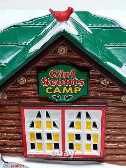 Dept 56 Girl Scout's Camp Lodge Building Snow Village Retired 4050982 with BOX