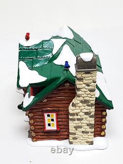 Dept 56 Girl Scout's Camp Lodge Building Snow Village Retired 4050982 with BOX