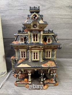 Dept. 56 Grimsly Manor Halloween House Snow Village Lights Sound #56.55004 WORKS