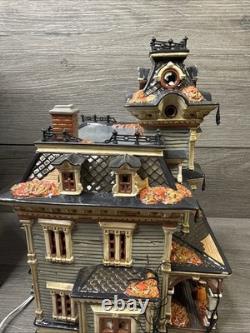 Dept. 56 Grimsly Manor Halloween House Snow Village Lights Sound #56.55004 WORKS