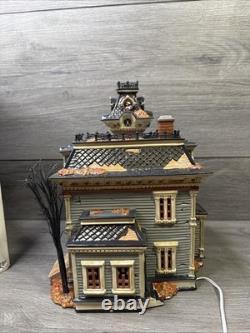 Dept. 56 Grimsly Manor Halloween House Snow Village Lights Sound #56.55004 WORKS