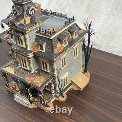 Dept 56 Grimsly Manor Snow Village Halloween Village House 55004 No Lights