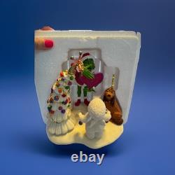 Dept 56 Grinch Steals The Heart Of Christmas 2001 Retired Snowbabies