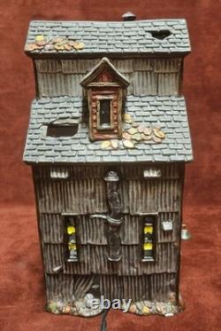 Dept 56 HAUNTED RAILS GRAIN ELEVATOR 9 Cord Bulb Works