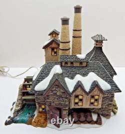 Dept 56 HVC Dickens Village London Gin Distillery#58746 Works Well! No Flag
