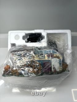 Dept 56 Halloween Lot 13, Crystal Lake #4020230 Read Description