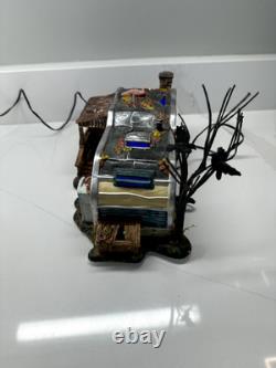 Dept 56 Halloween Lot 13, Crystal Lake #4020230 Read Description