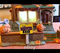 Dept 56 Halloween Monster Mash Party House Ceramic Musical Lights Up Rare In Box