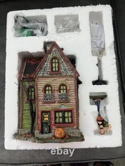 Dept 56 Halloween Spider House Silver Series Boxed Set New Open Box Retired