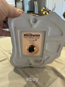Dept 56 Halloween Trick Or Treat Lane Pumpkin House Building