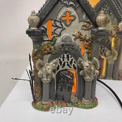 Dept 56 Halloween Village Haunted Crypt Lighted Ceramic 4049320 Retired D56