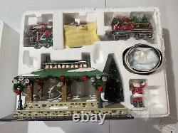 Dept. 56 Holiday Gift Set Home For The Holidays Express Train Gift Set New