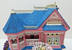 Dept 56 Hot Properties Barbie Dream House #59087 Old Stock withLt Cd/Bx