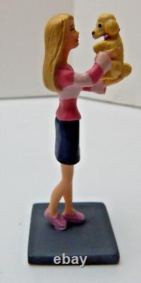 Dept 56 Hot Properties Barbie Pet Salon and Boutique #59089 Old Stock withLt Cd/Bx