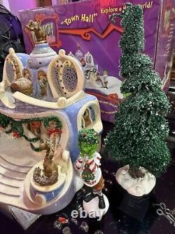 Dept 56 How The Grinch Stole Christmas Town Hall In Box 2000
