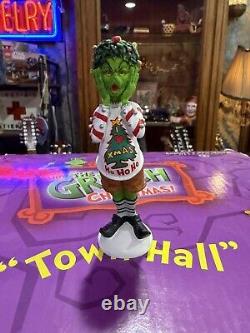 Dept 56 How The Grinch Stole Christmas Town Hall In Box 2000