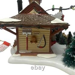 Dept 56 LYNDALE TREE LOT Christmas Original 2008 Snow Village RETIRED 799938